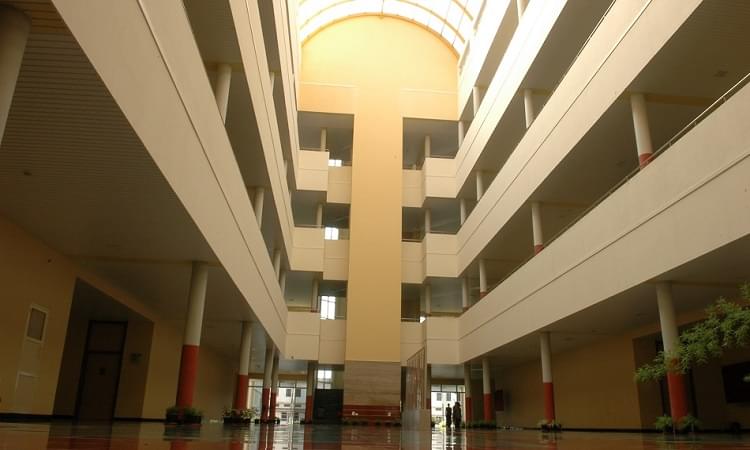 Manipal College of Dental Sciences Academic Building with Hostel photo 2